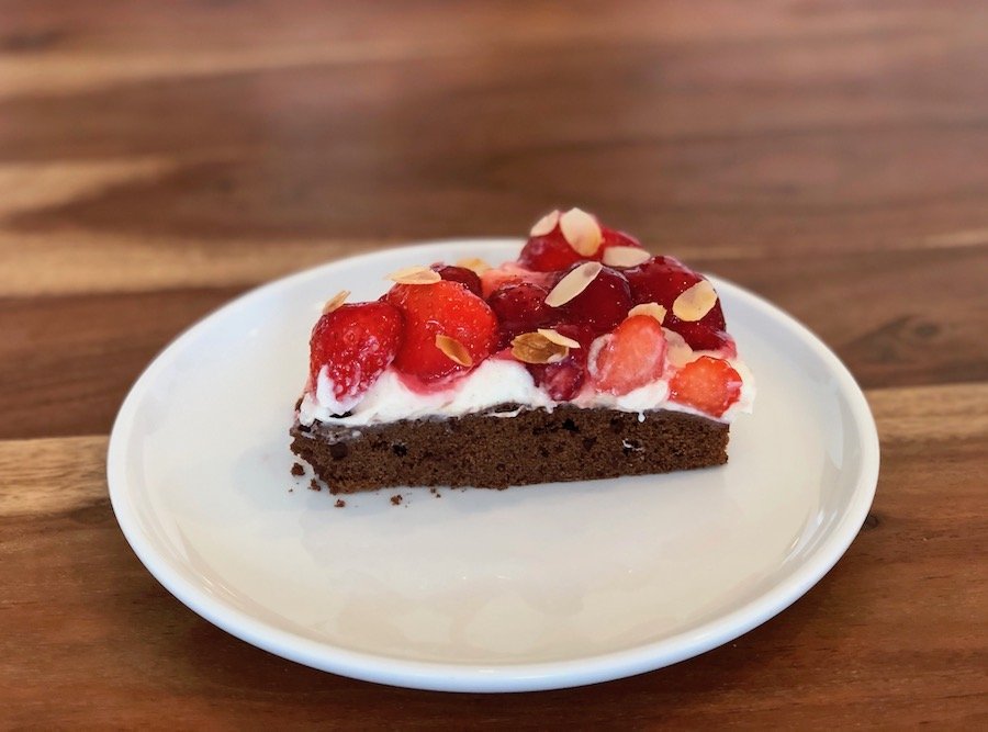 Erdbeer-Schoko-Kuchen mit Pudding Rezept 
