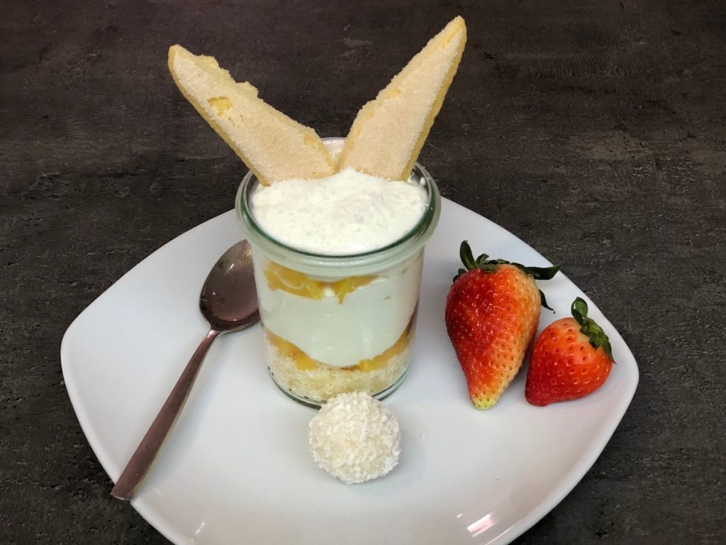 Osterdessert – Rezept Schneller Fruchtquark in Hasenoptik - Reise-Mama