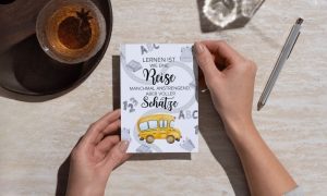 Karte zum Schulanfang mit motivierendem Spruch